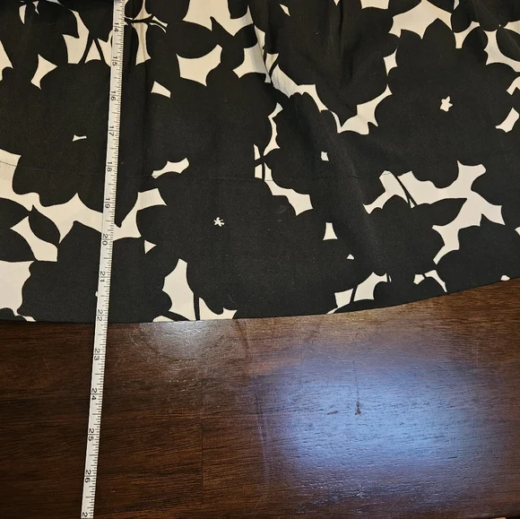 Vintage Silk Banana Republic Floral Midi Skirt Sz 4 - Picture 7 of 12